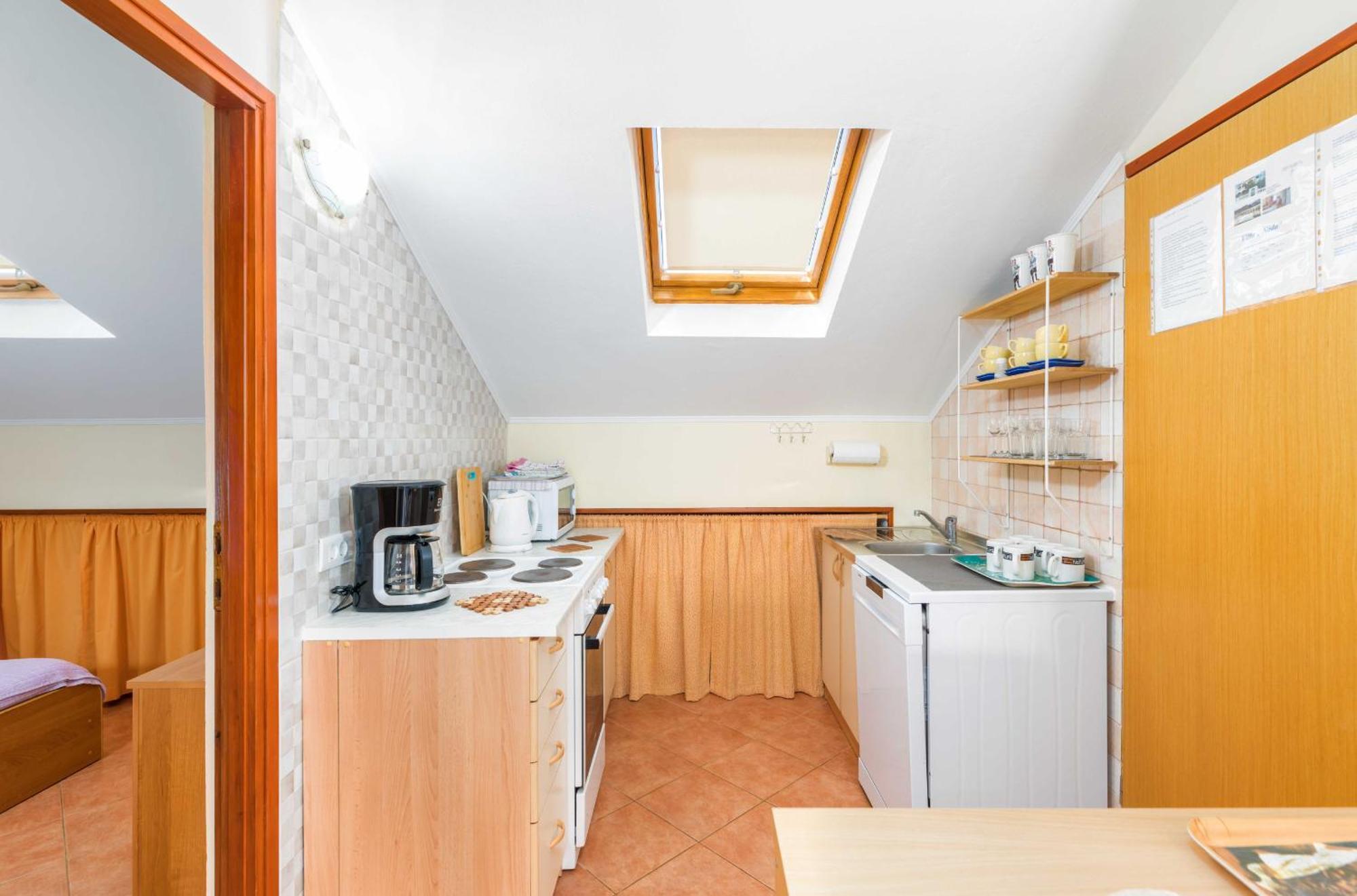 Villa Nada In Fazana - Near The Beach ภายนอก รูปภาพ
